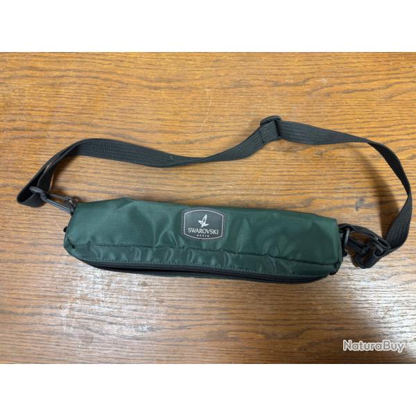 housse trousse pour lunette swarovski a vendre aux ench�res destockage armurerie