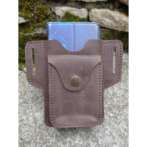 Pochette en Cuir Pour T�l�phone Style Country R�tro Fabrication Artisanale + Pochette CBancaire PO01