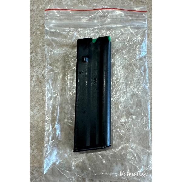 Chargeur ROSSI 8122