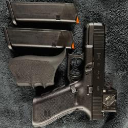GLOCK 45 COA A-CUT AIMPOINT + POIGN&Eacute;E HOGUE