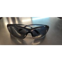 LUNETTE GRISE DE PROTECTION / HONEYWELL / MOD A700 - NEUVE