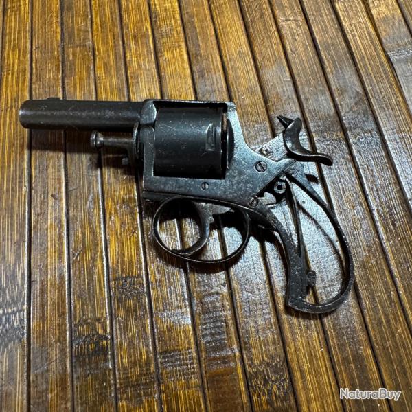 REVOLVER BULLDOG TYPE BRITISH 6 coups calibre 320 ELG pi�ces restauration