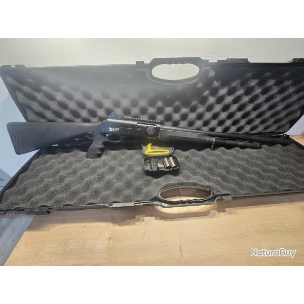 Fusil semi-automatique UTAS ACT Tactical Series cal.12/76