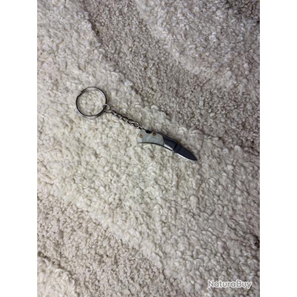 Couteau pliant porte-cl�s compact - Manche blanc - Petit couteau de poche