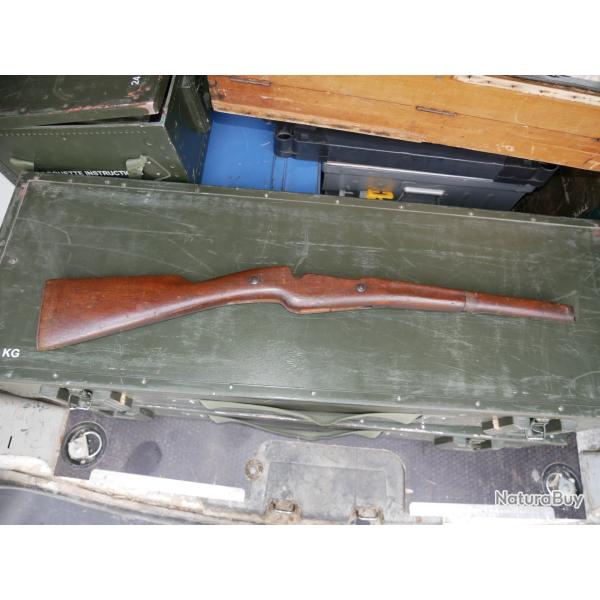 Crosse de mousqueton BERTHIER M16