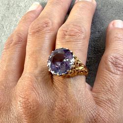 Imposante bague or 18 carats - am&eacute;thyste - taille 55