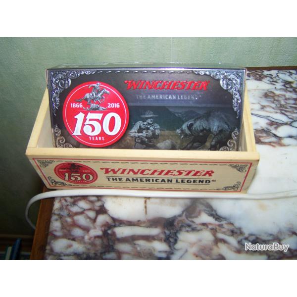 Bo�te COMMEMORATIVE WINCHESTER 150 ANS