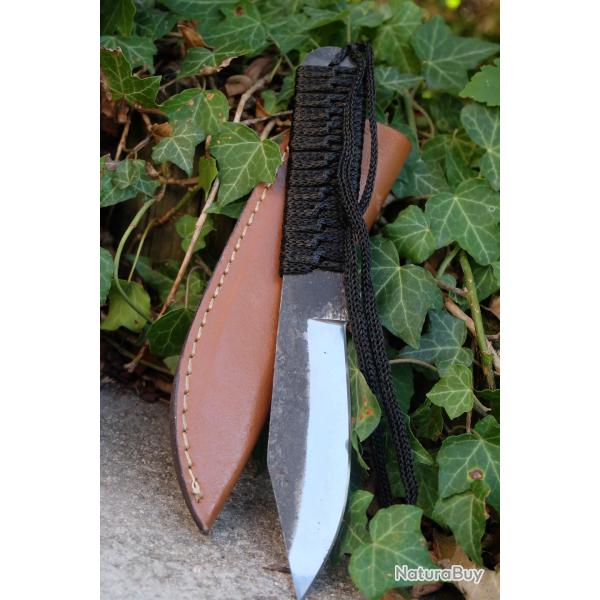 Couteau de Brousse Clip Point Lame Acier 1075 Manche Corde Etui Simili Pour le Camp & Buschraft