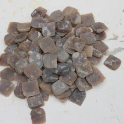 Lot de 100 pierres &agrave; fusils / Silex d'&eacute;poque pour 1777 An IX, 1822 etc..