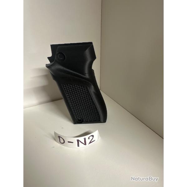 (D-N2) Crosse noire droitier pour pistolet Unique 22lr mod�le D et E.