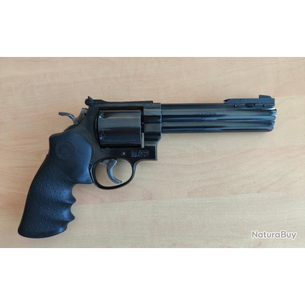Revolver de collection ( lire l'annonce ) Smith&Wesson 44 mag model 29-3