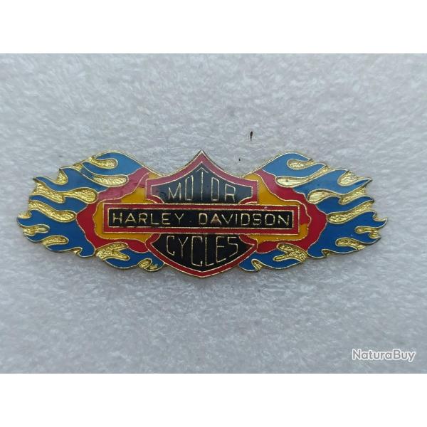 PINS  HARLEY DAVIDSON MOTOR CYCLES FLAMME BLEU ET ROUGE