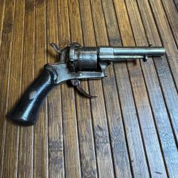 REVOLVER &Agrave; BROCHE 7 mm 6 coups