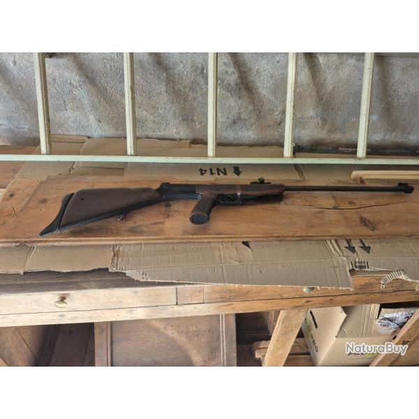 Carabine / Pistolet � plombs Crosman � pompe (Cal. 4.5mm / .177 ou 5.5mm / .22) + Housse