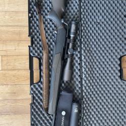 Carabine &agrave; culasse lin&eacute;aire browning maral synth&eacute;tique vert/marron calibre 30-06