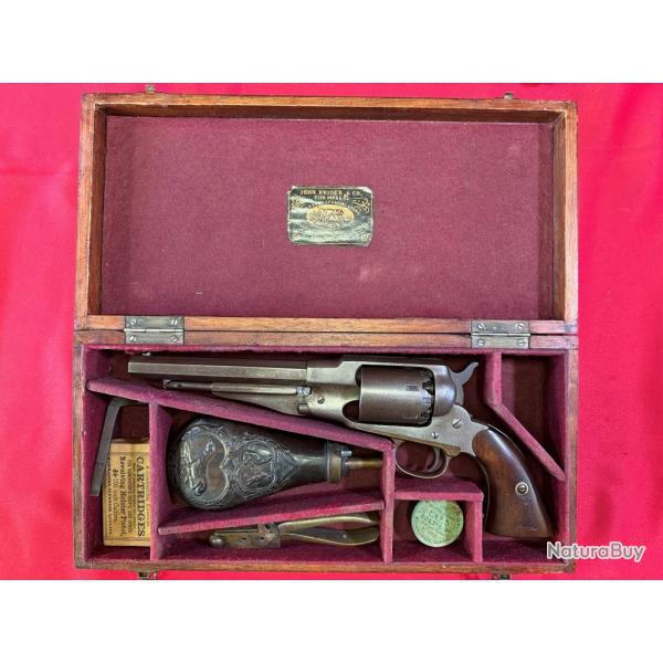 Revolver PIETTA type Remington "NEW NAVY" cal.36 en coffret (199)