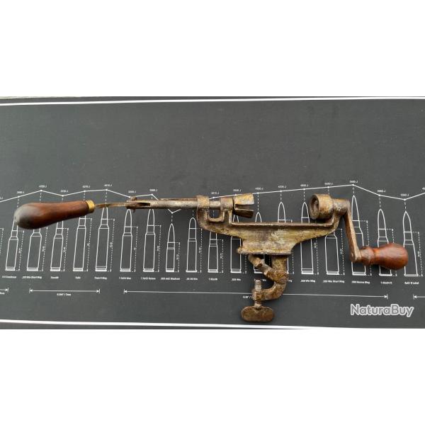Sertisseur ancien solide pour rechargement calibre 12