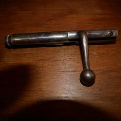 Culasse coud&eacute;e de carabine scolaire en 6mm
