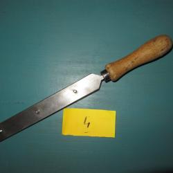 Ancienne fendante armurier sans lames (rep4)