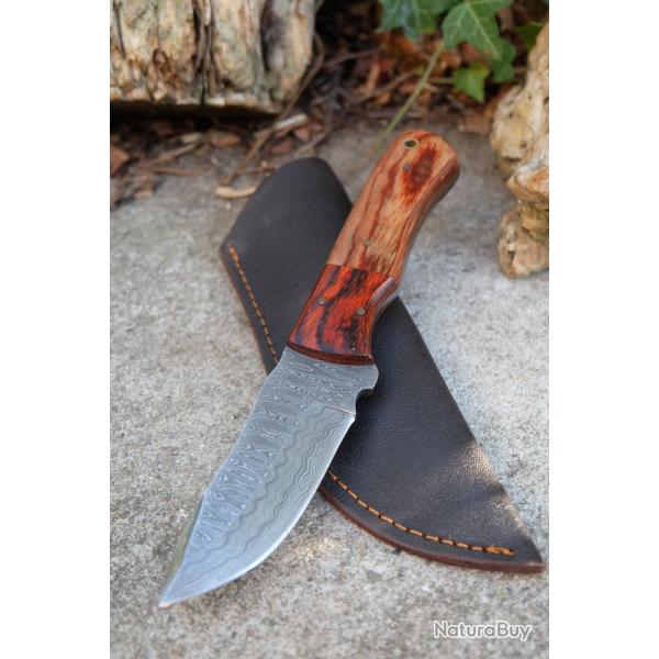 Skinner Couteau Damas Lame 256 Couches Lame Drop Point Manche 2 Bois Fabr Artisanale Etui Nylon