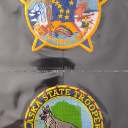 LOT &Eacute;CUSSONS US POLICE AM&Eacute;RINDIENNE N'16