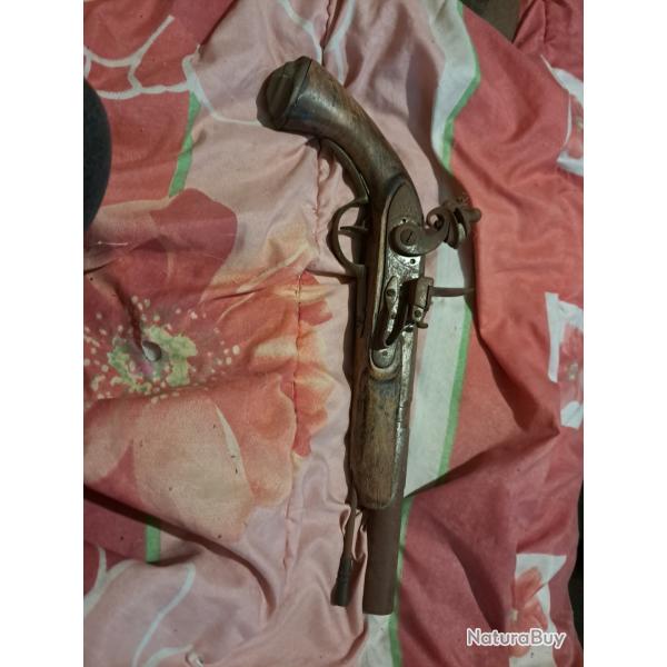 Pistolet a silex