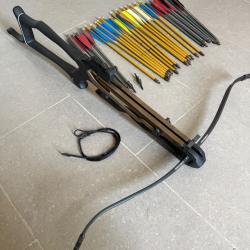 Arbal&egrave;te de collection Barnett Commando - James Bond