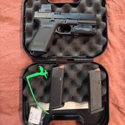 A saisir Glock 21 Gen 5 MOS .45ACP tout &eacute;quip&eacute; (Holosun HE509T(titane)-RD & Torche Trustfire)