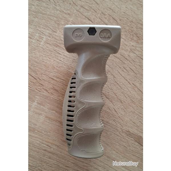 POIGN�E ERGONOMIQUE AVANT CAA TACTICAL EVG TAN