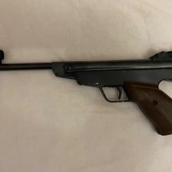 Pistolet DIANA model 5