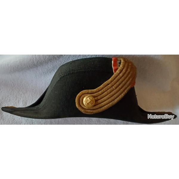 BICORNE OFFICIER DE MARINE IIIe R�publique (chapeau mont�)
