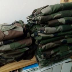 Lot de 10 chemisettes camoufl&eacute;es - occasion