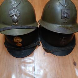Lots de 4 Casques mod&egrave;le 26