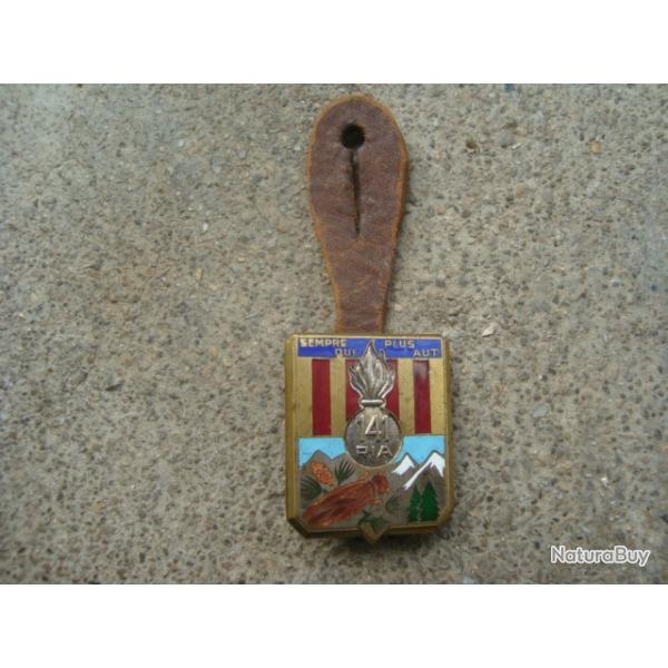 INSIGNE 141� RIA