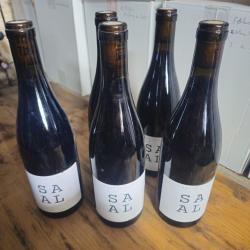 5 bouteilles de vin rouge de touraine