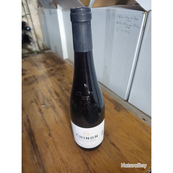12 bouteilles de vin rouge Chinon val de loire