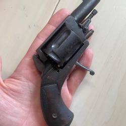 Revolver 8mm92. cat&eacute;gorie D