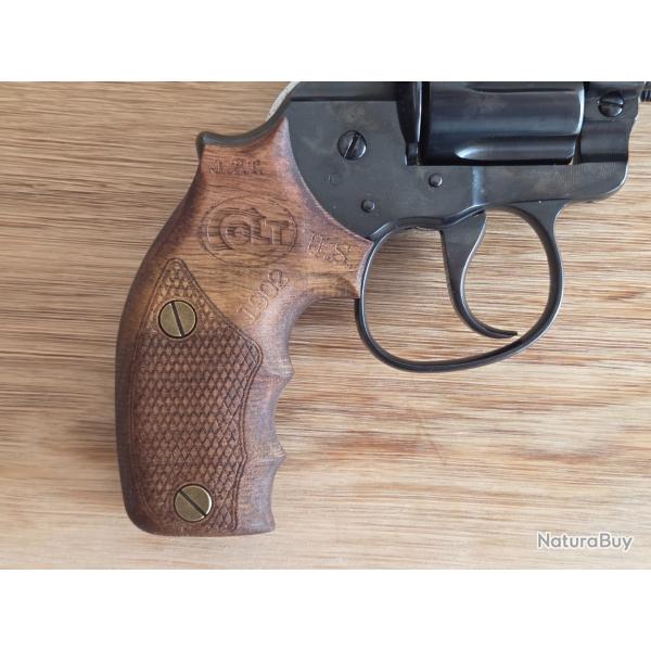 Plaquettes pour Colt 1878 DA mod�le 1902 Alaskan (V10.0)
