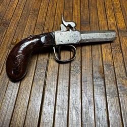 PISTOLET &Agrave; COFFRE DE D&Eacute;FENSE XlX &Eacute;ME ARME FONCTIONNEL AU TIR