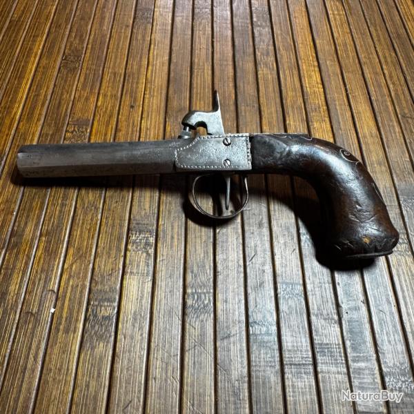 PISTOLET � COFFRE DE D�FENSE XlX �ME ARME FONCTIONNEL AU TIR CHEMIN�E NEUVE