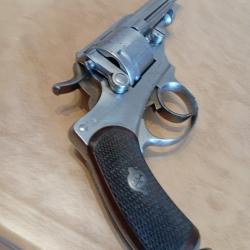 Vend magnifique revolver mod 1873 cat D
