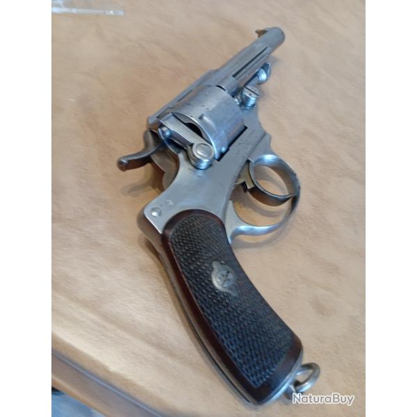 Vend magnifique revolver mod 1873 cat D