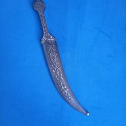 Daga oriental con filigranas en plata