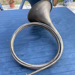 Cor de chasse. Ancien