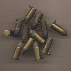 (12652)  UNE CARTOUCHE .7mm Lefaucheux A BROCHE  ancienne PORT OFFERT &eacute;tui laiton