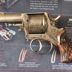 Revolver type bulldog liegeois