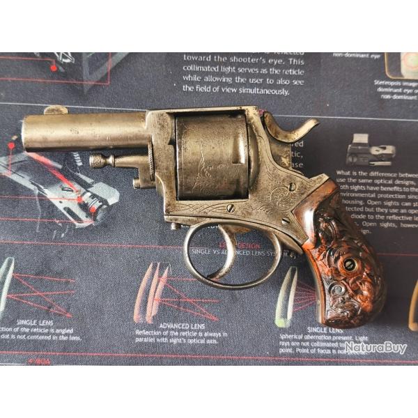 Revolver type bulldog liegeois