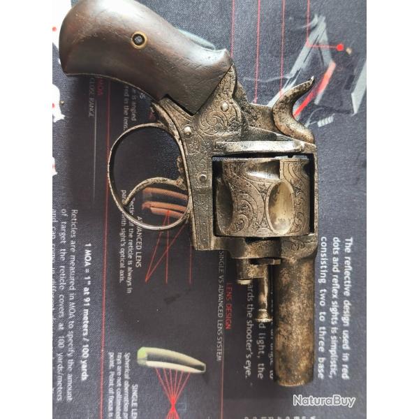 Revolver bulldog artisanale