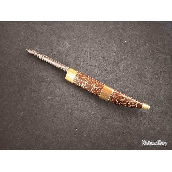 Cuchillo arrojadizos africanos