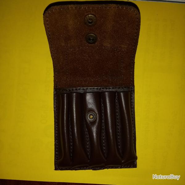 Vend pochette pour balles grande chasse en cro�te de cuir neuve 5 emplacements
